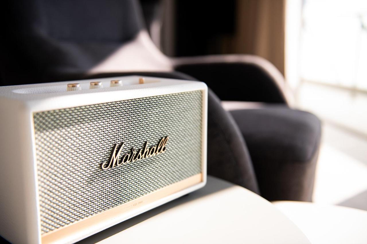 S Hotel Boutique Tesalonika Bagian luar foto Marshall Acton